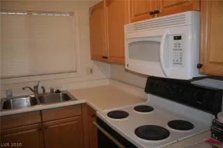 Photo #2: 2036819 Listing 