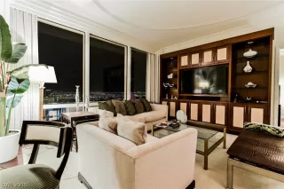 Photo #1: 2036847 Listing