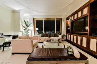 Photo #2: 2036847 Listing