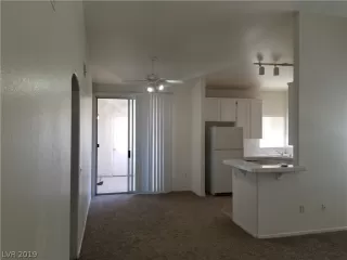 Photo #4: 2036929 Listing