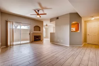 Photo #2: 2037091 Listing