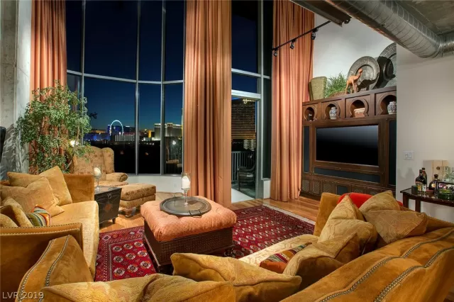 MLS: 2037222 Condo For Sale