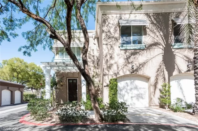 MLS: 2037264 Condo For Sale