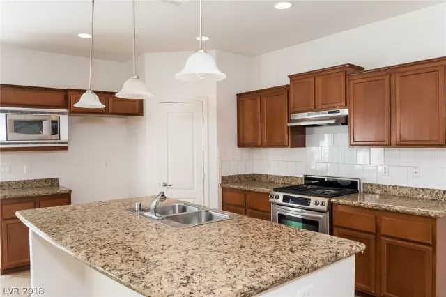 MLS: 2037268 Condo For Sale