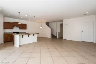 Photo #2: 2037268 Listing 