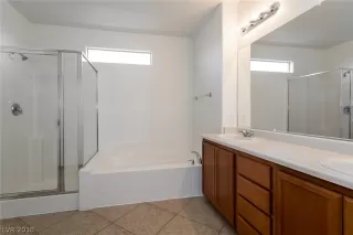 Photo #3: 2037268 Listing 