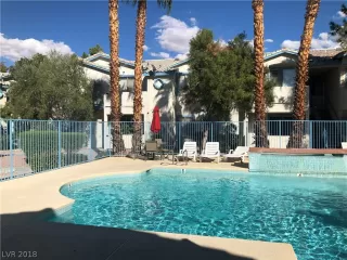 Photo #2: 2037586 Listing