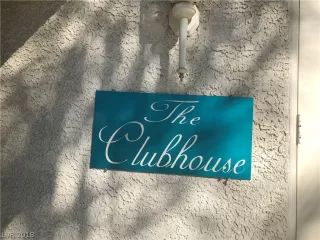 Photo #4: 2037586 Listing