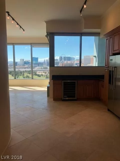 MLS: 2037743 Condo For Sale