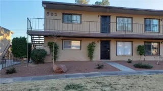 Photo #5: 2038006 Listing