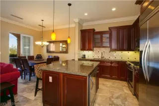 Photo #4: 2038238 Listing 