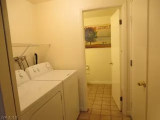 Photo #6: 2038581 Listing 