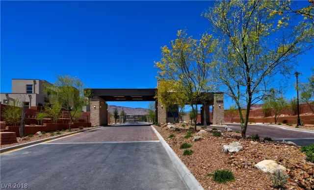 MLS: 2038663 Condo For Sale