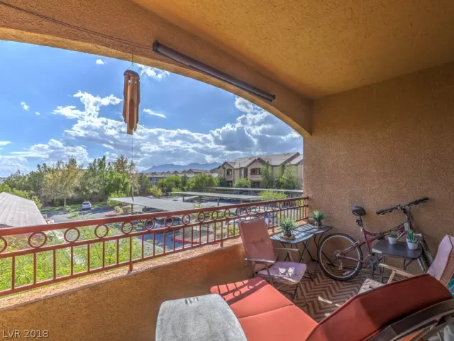 MLS: 2038685 Condo For Sale