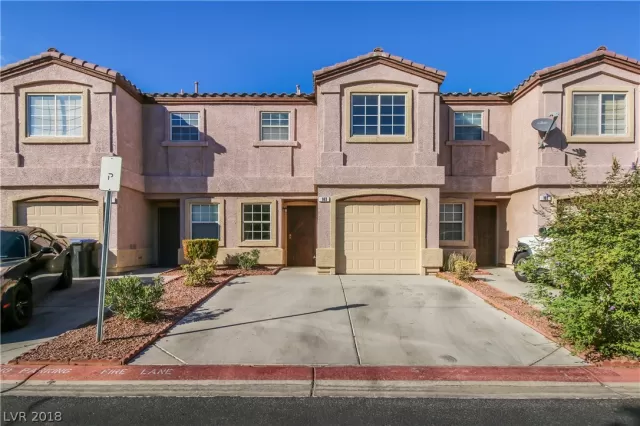 MLS: 2038697 Condo For Sale