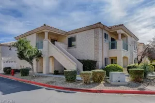 Photo #1: 2038732 Listing