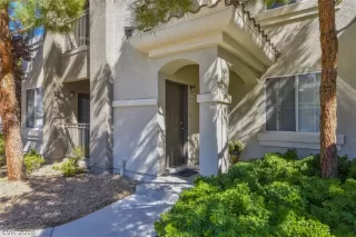 Photo #1: 2038977 Listing 