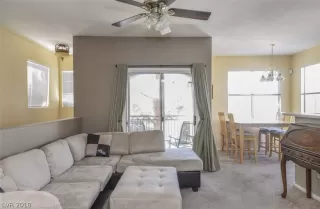 Photo #4: 2038977 Listing 