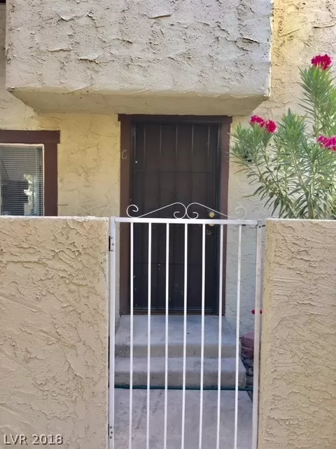 MLS: 2039162 Condo For Sale