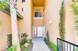 Photo #3: 2039344 Listing