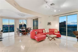 Photo #2: 2039676 Listing 