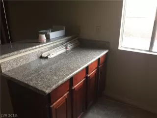 Photo #2: 2039749 Listing