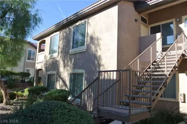 MLS: 2039774 Condo For Sale