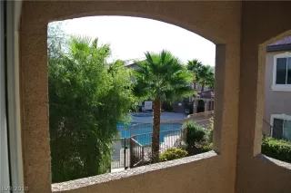 Photo #1: 2039774 Listing 