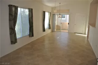 Photo #3: 2039774 Listing 