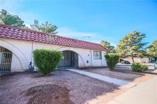 Photo #2: 2040002 Listing