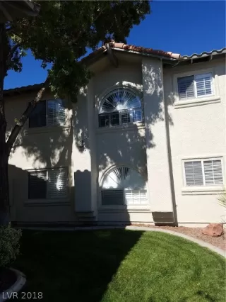 Photo #5: 2040089 Listing