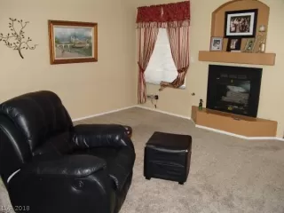 Photo #5: 2040335 Listing