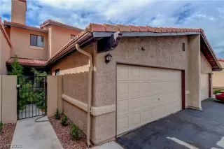 Photo #2: 2040447 Listing