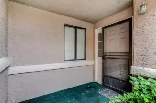 Photo #3: 2040447 Listing