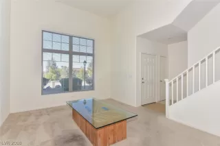 Photo #1: 2040552 Listing 