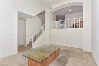 Photo #3: 2040552 Listing 