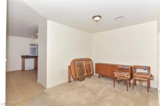 Photo #4: 2040552 Listing 