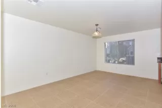 Photo #6: 2040552 Listing 