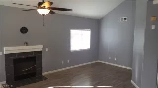 Photo #1: 2041119 Listing