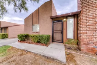 Photo #2: 2041154 Listing