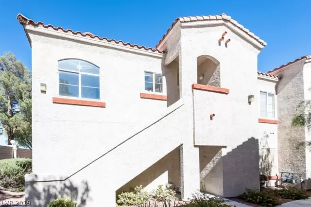 MLS: 2041414 Condo For Sale