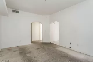 Photo #2: 2041414 Listing