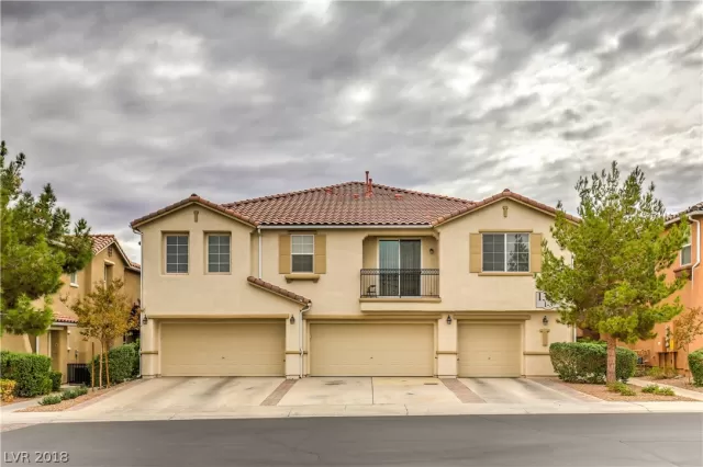 MLS: 2041590 Condo For Sale