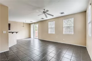 Photo #1: 2041590 Listing