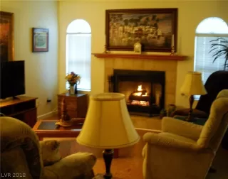 Photo #2: 2041623 Listing