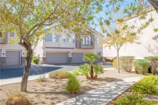 Photo #3: 2041692 Listing 