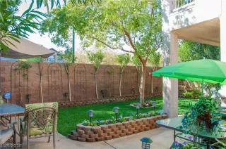 Photo #6: 2041692 Listing 