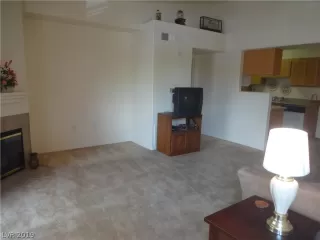 Photo #1: 2041923 Listing 