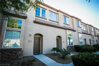 Photo #5: 2041945 Listing 