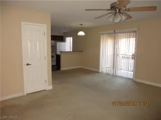 Photo #1: 2042169 Listing